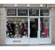 vitrine de la boutique.jpg